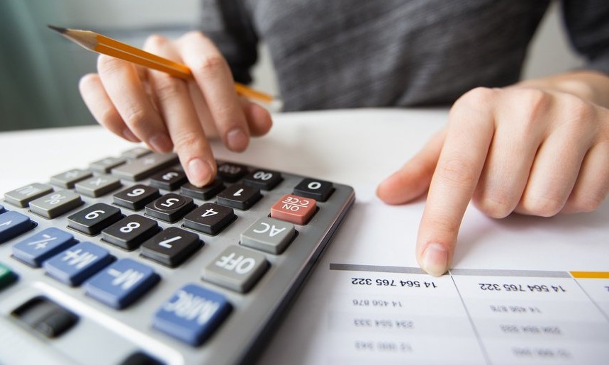 ACIF tem últimas vagas para cursos de gestão financeira e e-commerce