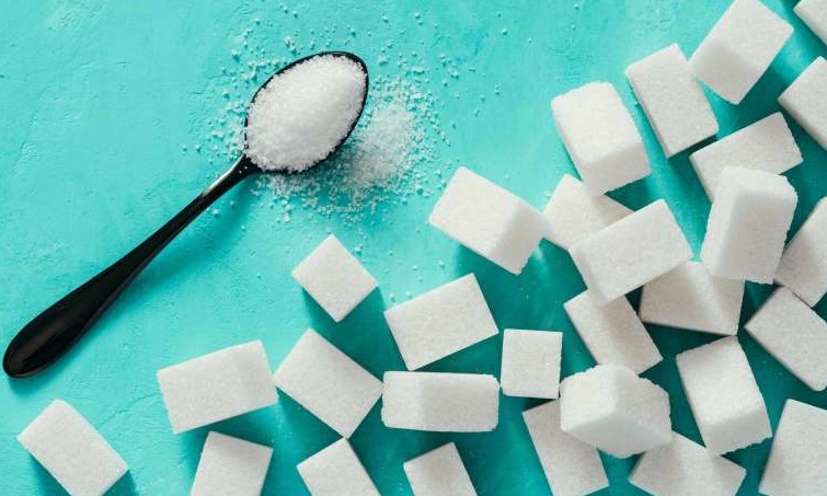 Comer açúcar promove prazer? Estudo científico desvenda esse mito