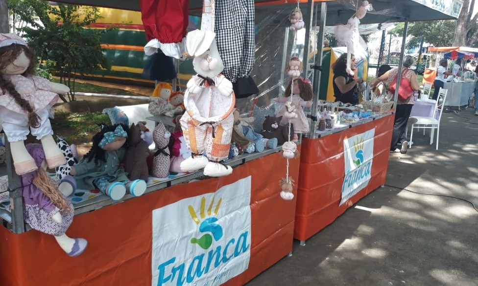 Seleção de artesãos para o projeto Feito à Mão acontece nesta quinta, 05