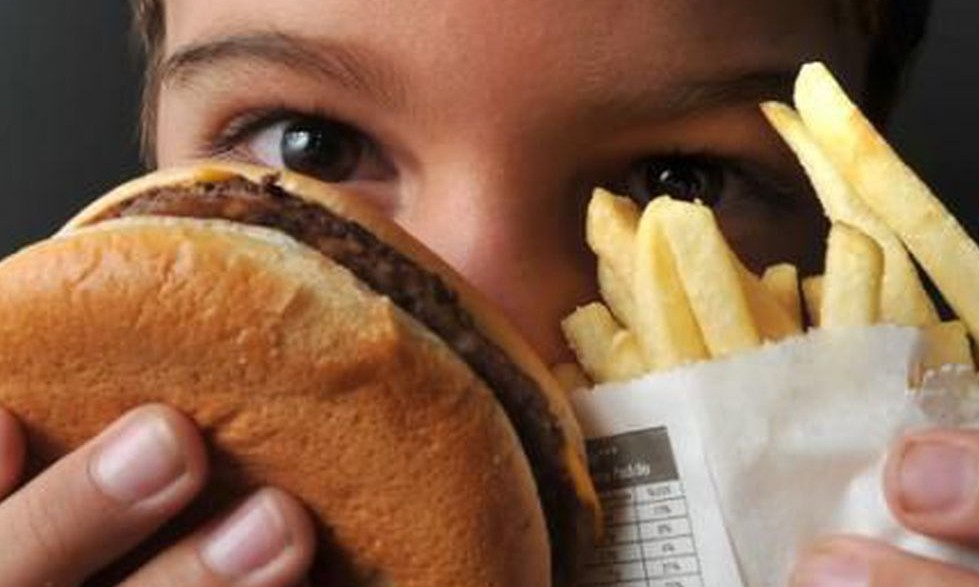 Campanha nacional Setembro Laranja alerta para a obesidade infantil