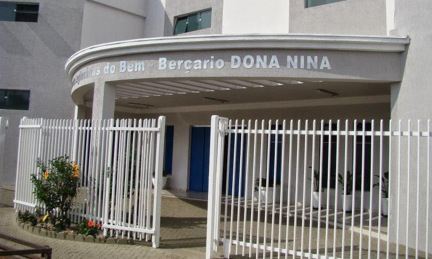 Berçário Dona Nina realiza no próximo sábado, 14, seu “Bazar da Pechincha”