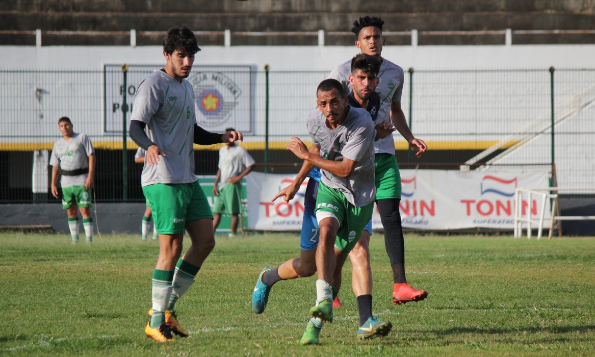 ‘Momento é de manter o equilíbrio’, aponta técnico da Francana sobre fase decisiva