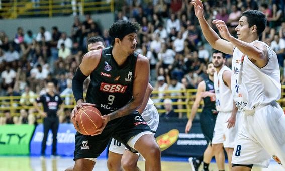 Sesi Franca Basquete
vence o São José e vai
para a semifinal: 81 x 67