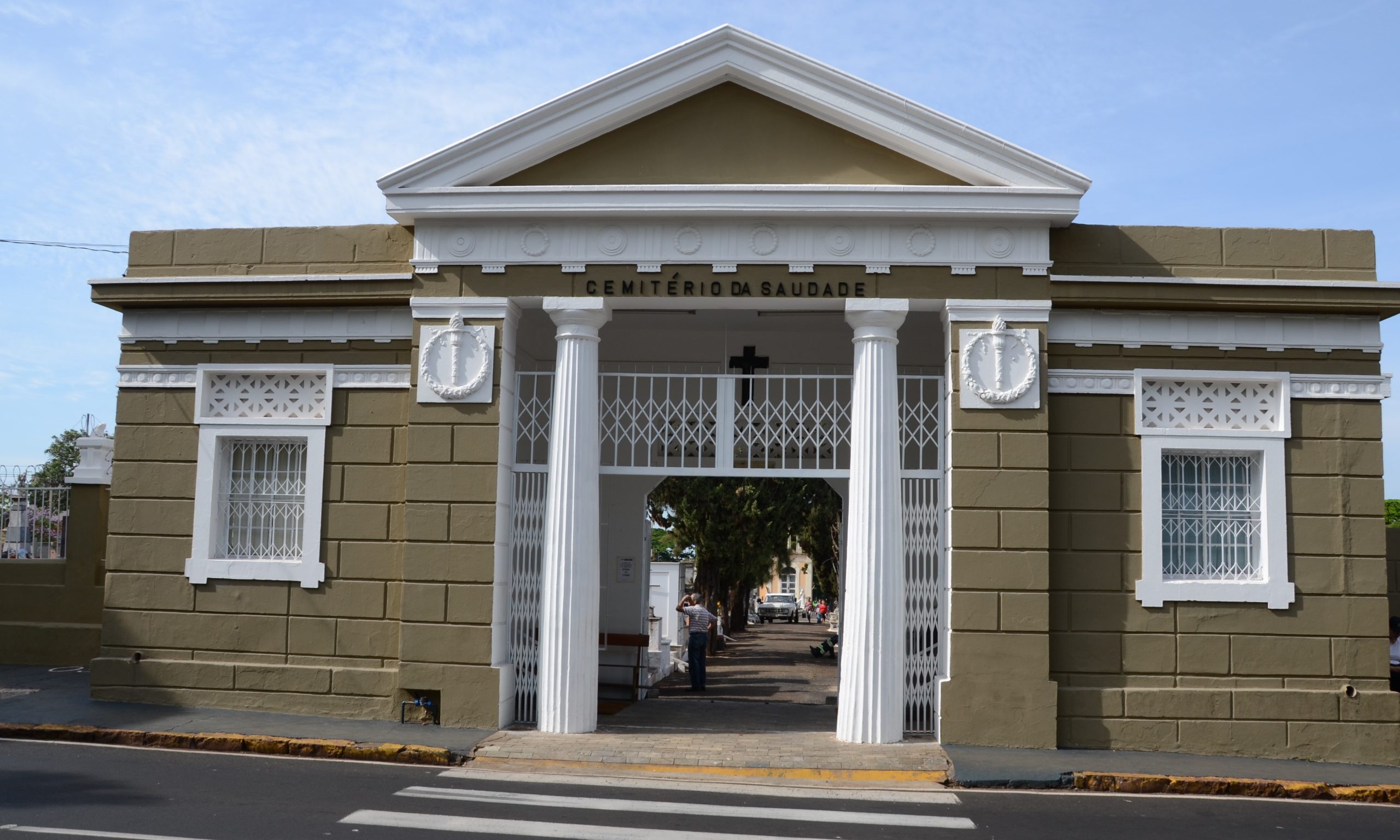 Busca-Túmulo: Localização de sepulturas em Franca já pode ser feita on-line