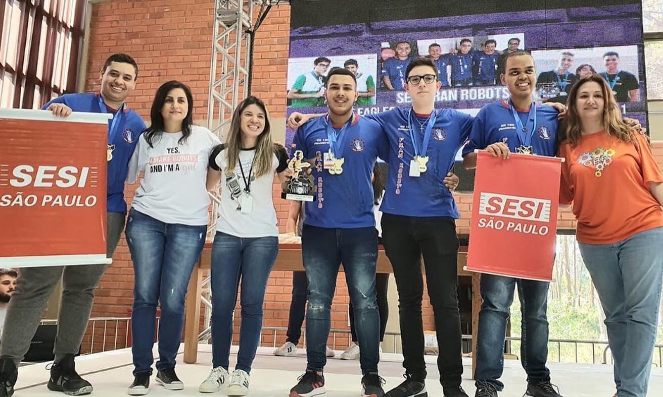 Escola SESI-Franca é campeã da Olimpíada Brasileira de Robótica