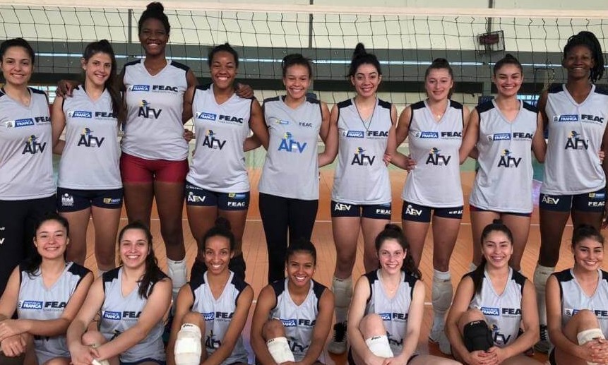 Após derrota na estreia do playoff, vôlei feminino de Franca terá decisão em casa