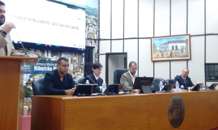 Câmara de Franca apoia ‘Cidade Inteligente, Gestão Eficiente’