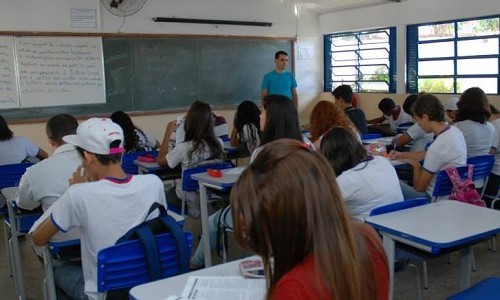 Rede estadual de ensino recebe matrículas de novos alunos até dia 31 em Franca