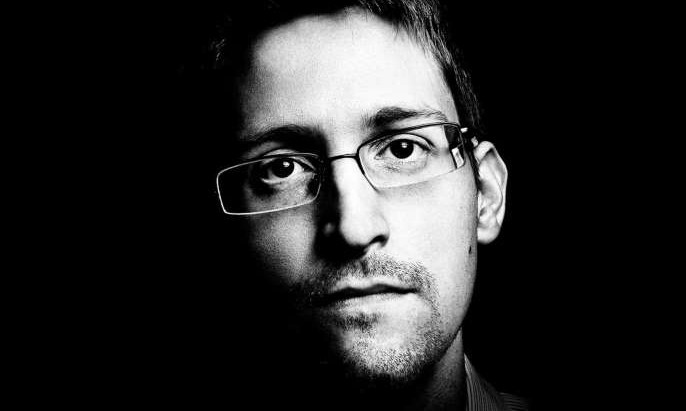 Como smartphones são usados para te espionar? Edward Snowden explica