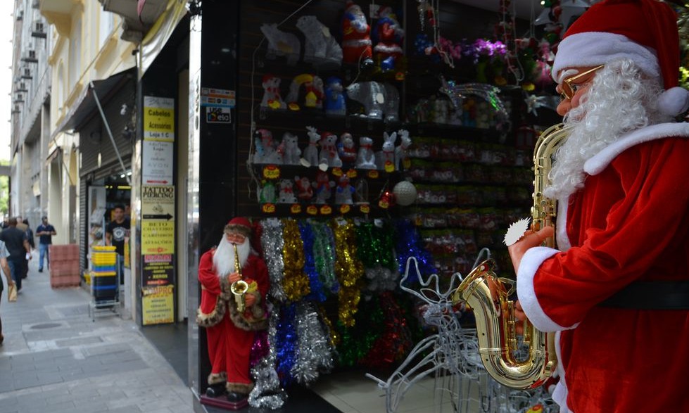 FGTS e juros baixos devem resultar em alívio para o varejo no Natal