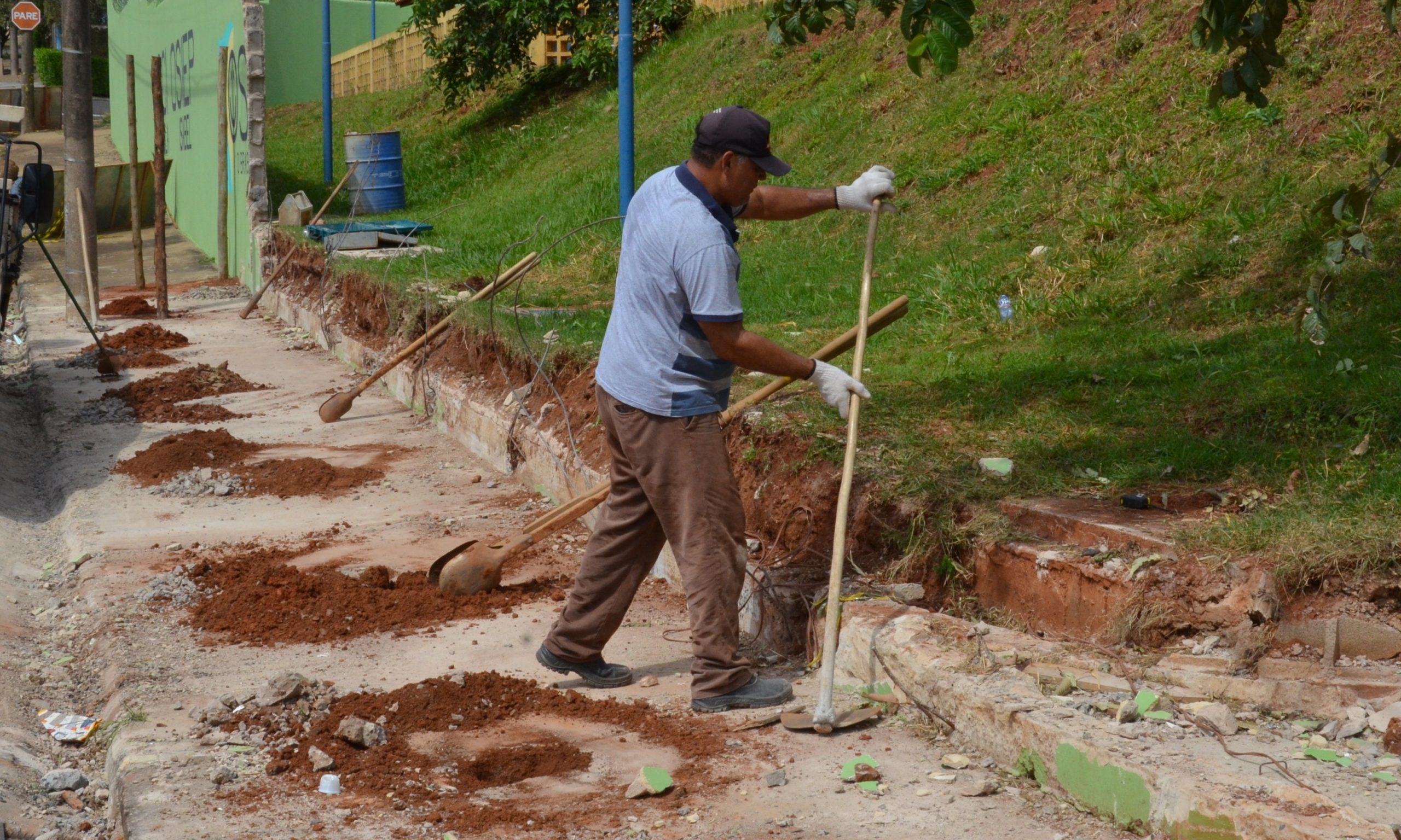 Reconstrução de muro da creche Vila Izabel começa na próxima semana