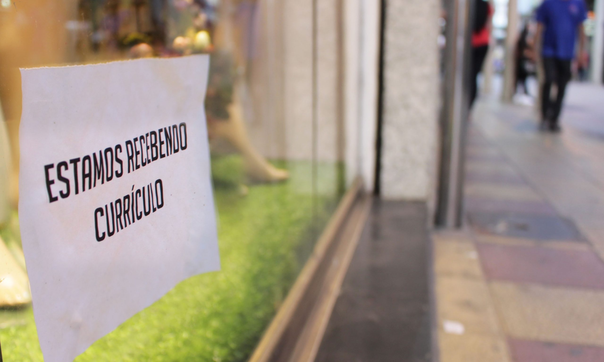 Oferta de vagas no comércio para o Natal será a maior em seis anos