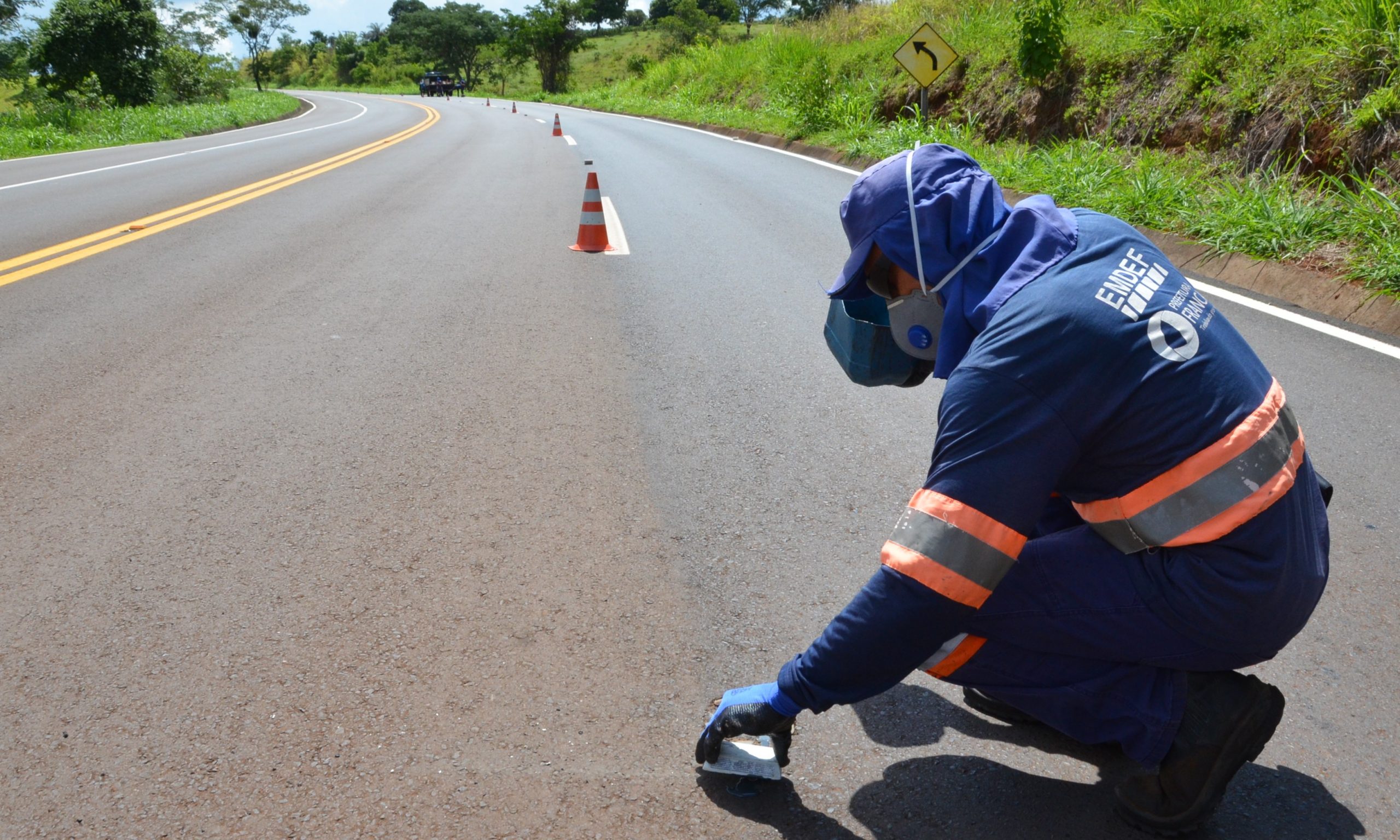 Rodovias vicinais de Franca recebem melhorias e pintura na sinalização