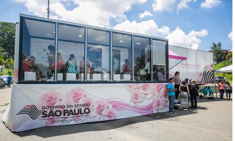 Governo de SP dobra frota de carretas do programa “Mulheres de Peito”