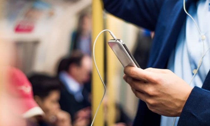 Celulares pré-pagos de 17 estados devem ser recadastrados até 2ª, 18