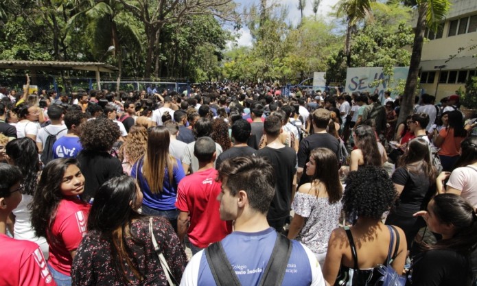 Enem termina com 27,19% de ausentes, menor taxa desde a registrada em 2009