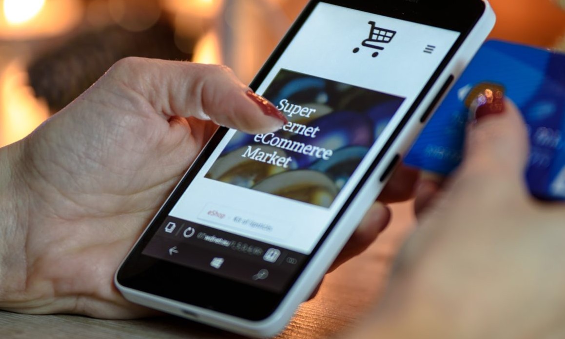 Black Friday: cuidados para não ser enganado na hora de comprar e pagar