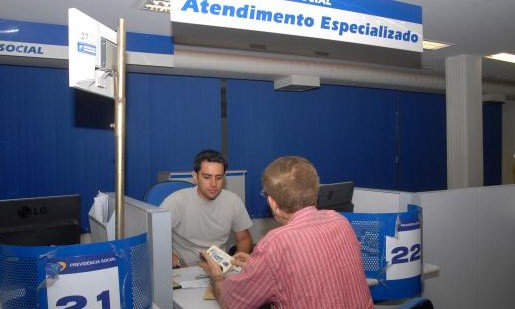 Justiça federal libera R$ 1,1 bilhão a aposentados e pensionistas do INSS
