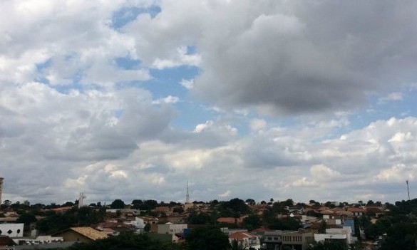 Temperatura aumenta ainda mais em Franca nesta terça-feira, 05