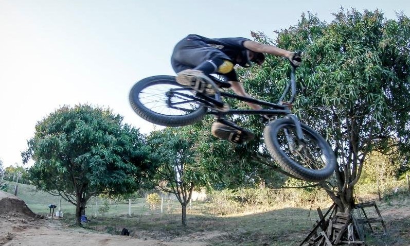 Circuito MBX e MTB da Voçoroca deve reunir 100 ciclistas em praça de Franca