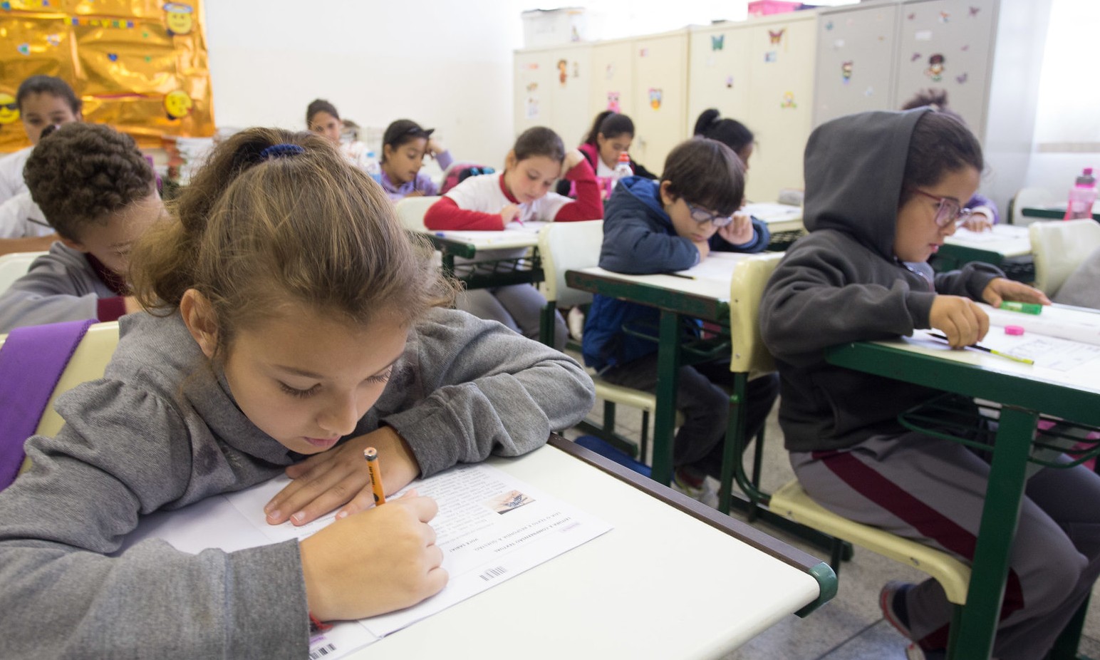 Alunos da rede estadual de Franca fazem provas do Saresp: dias 27 e 02/12