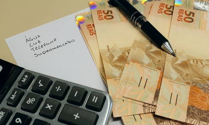Mercado financeiro eleva estimativa de inflação de 3,29% para 3,31% no país