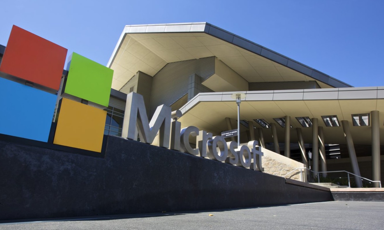 Microsoft testa semana de trabalho de quatro dias e produtividade sobe 40%