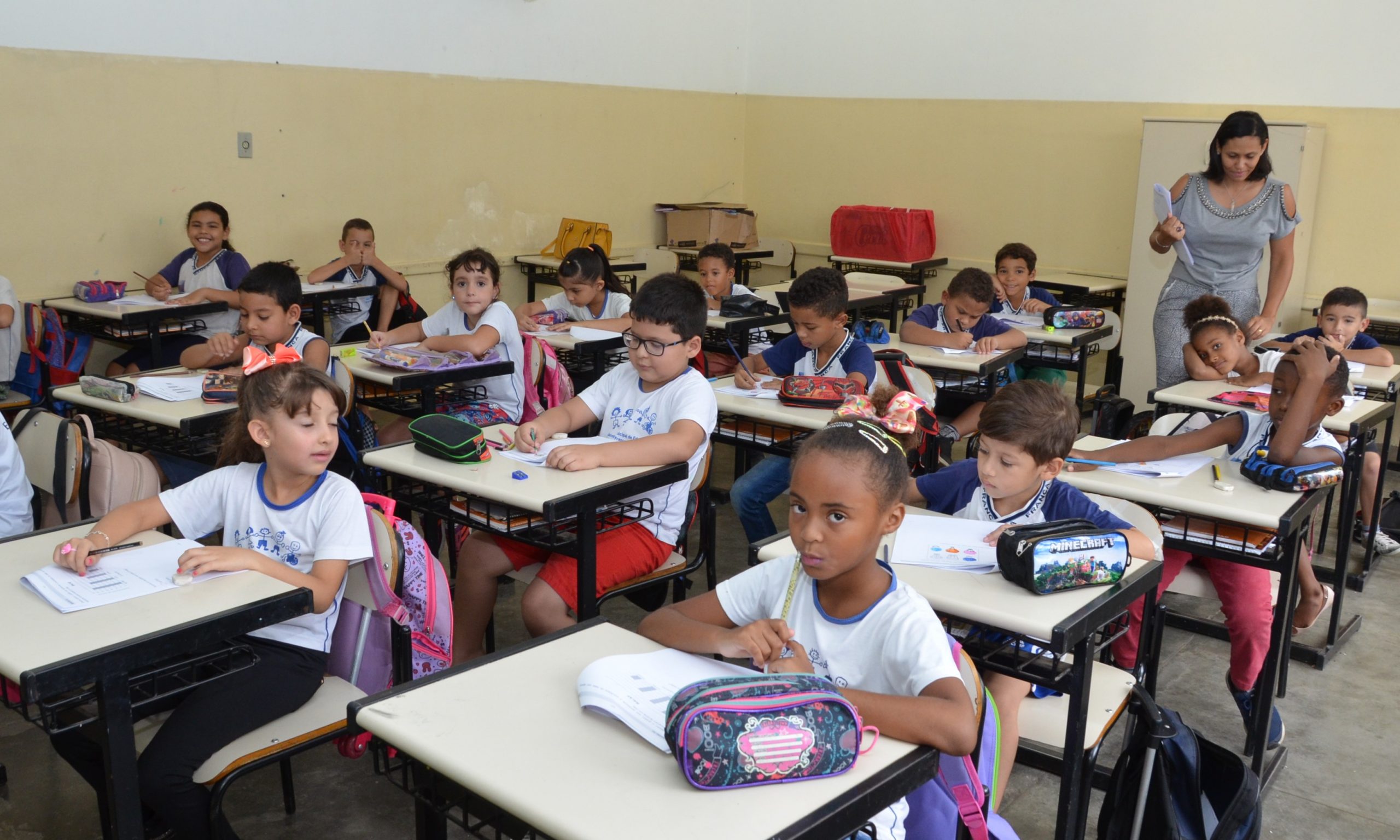 Escorpiões: após infestação, alunos do Luiza II são transferidos