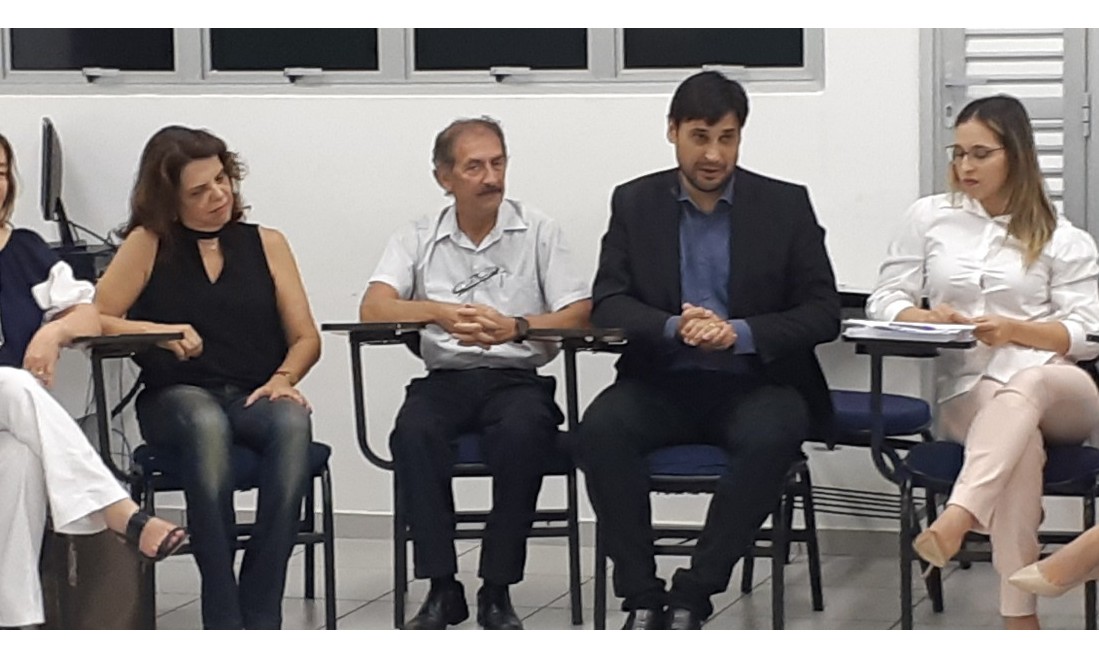 Parceria entre Uni-Facef e Unimed cria curso para qualificar enfermagem