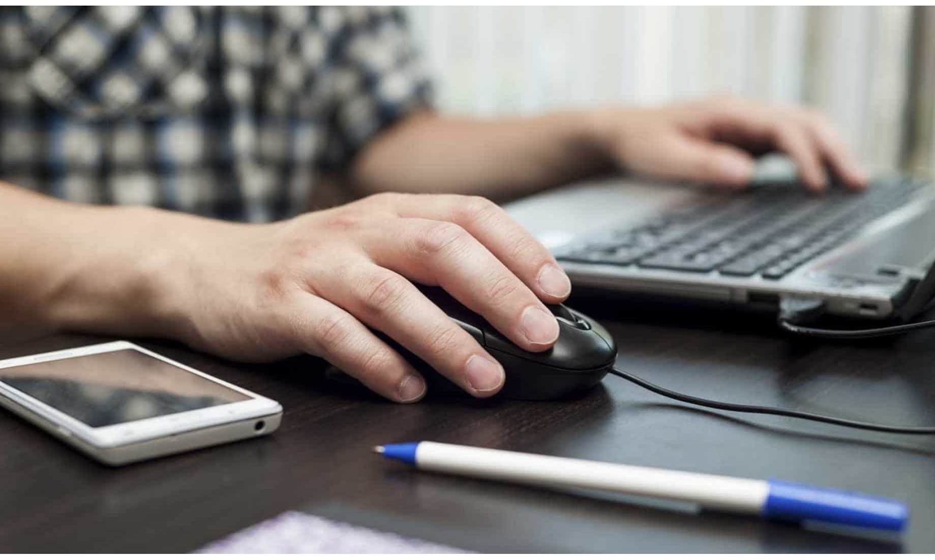 Trabalha em escritório? Você pode estar aspirando produtos perigosos