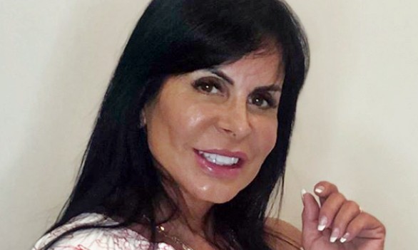 Acusada de abusar do Photoshop, Gretchen reage e diz o que fez no rosto
