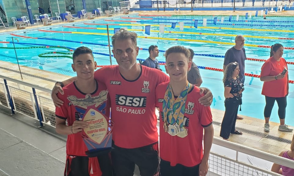 Atletas do Sesi Franca ficam entre as melhores equipes de natação do Estado