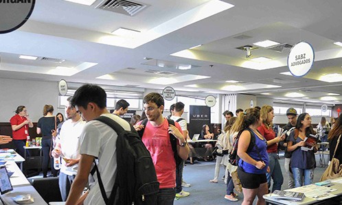 IV Feira de Recrutamento para empresas chinesas oferecerá mais de 100 vagas