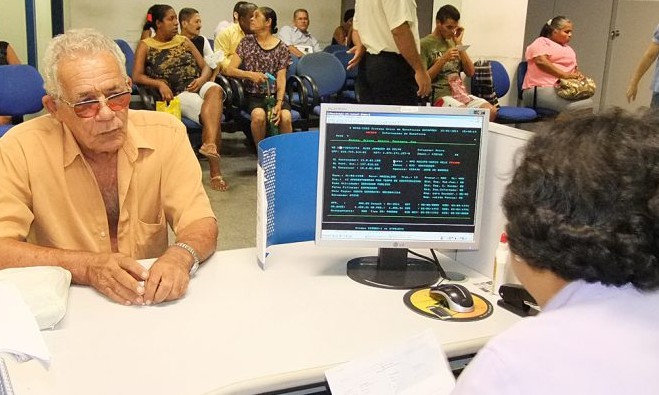 INSS: sai regra para beneficiário que vive no exterior comprovar vida