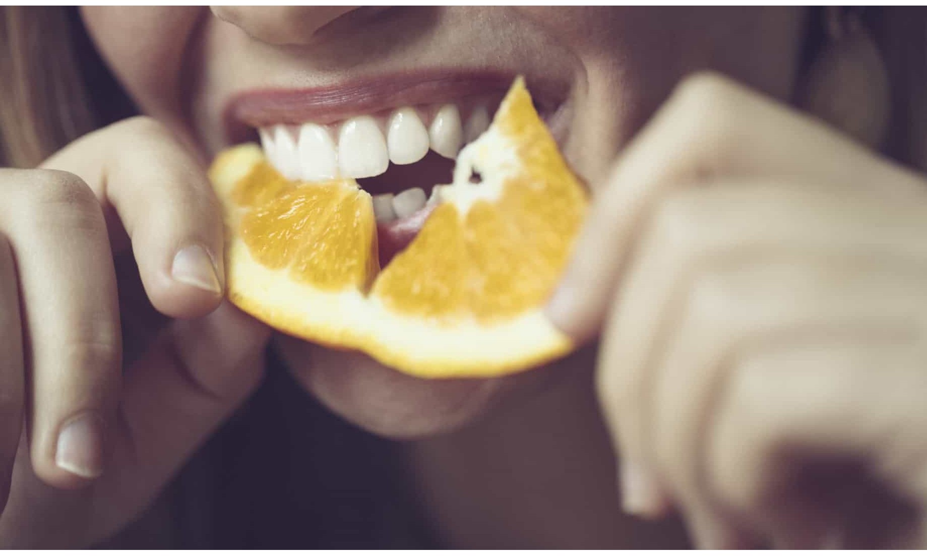 5 alimentos que têm mais vitamina C que a laranja; e advinha qual é o que lidera