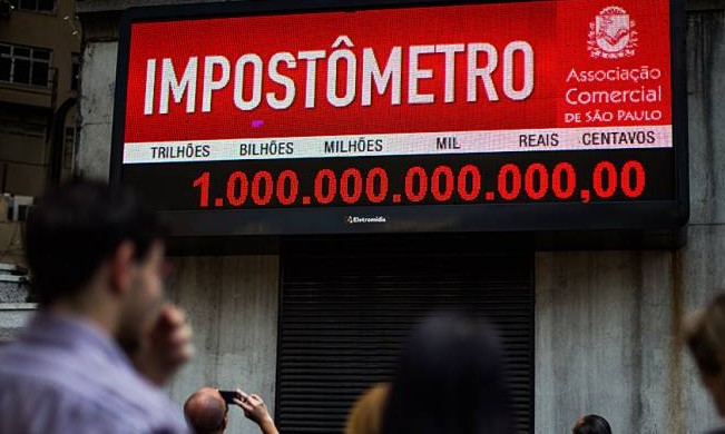 R$ 2.4 trilhões: este é o valor do imposto já pago este ano pelos brasileiros