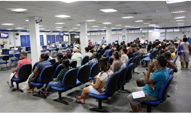 Após reforma, INSS coloca em espera a análise de novos benefícios; Entenda