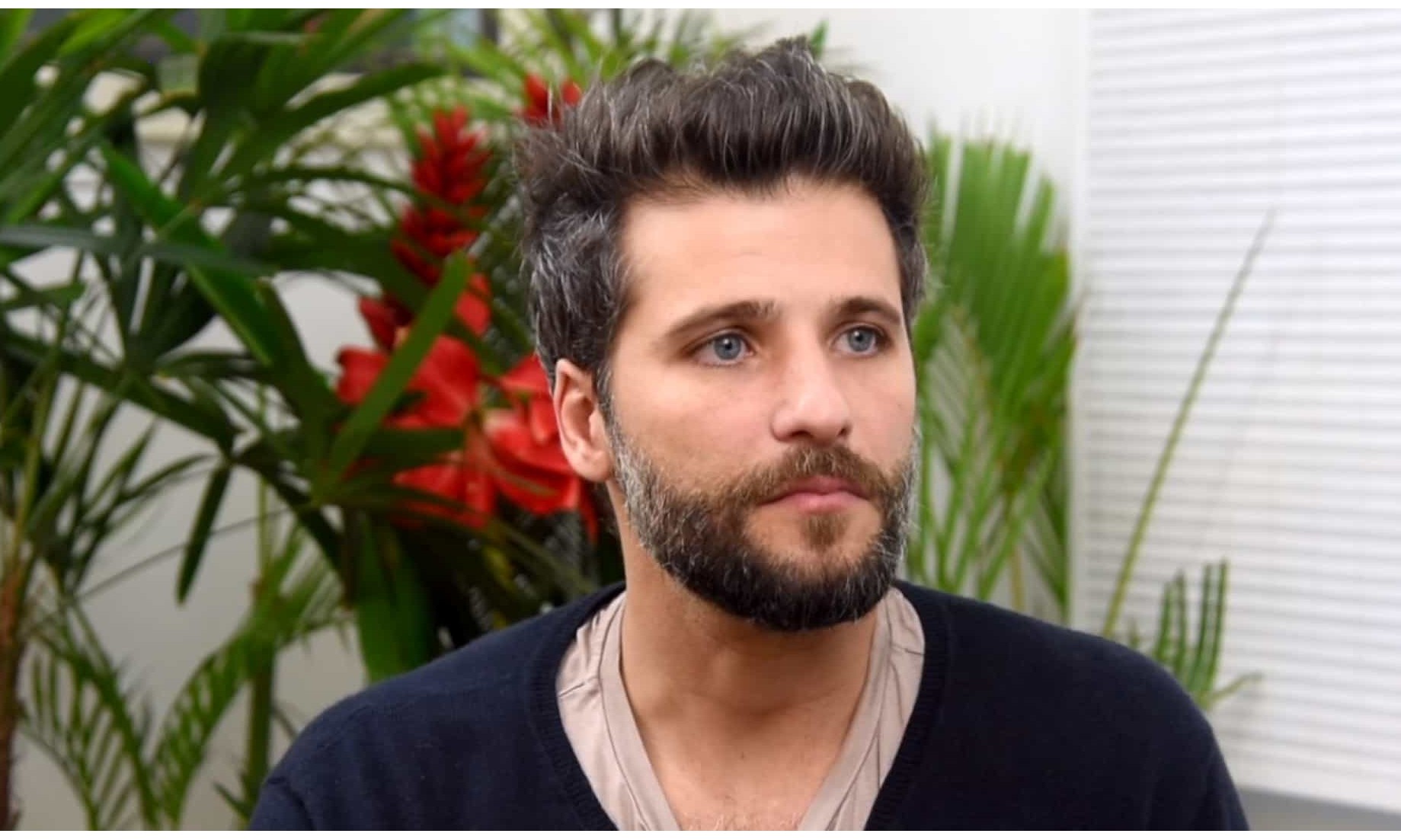 Longe da Globo, Bruno Gagliasso ironiza novelas e fala de ‘Surubão’