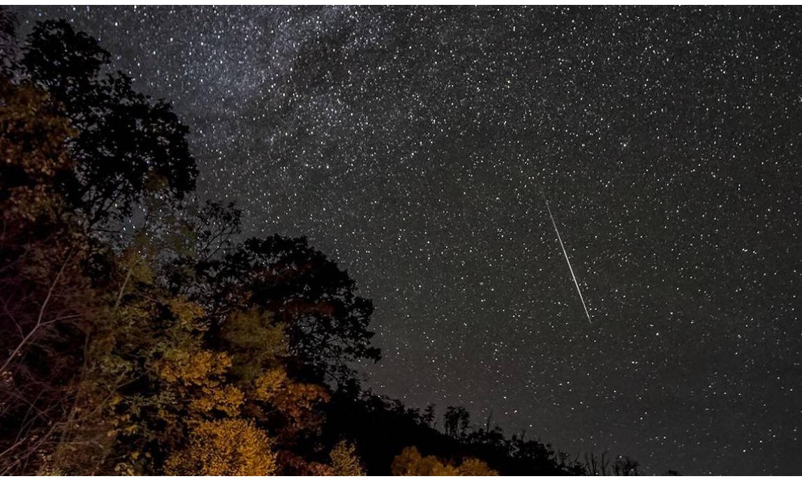 Olhe para o céu neste final de semana: vai ter chuva de meteoros coloridos