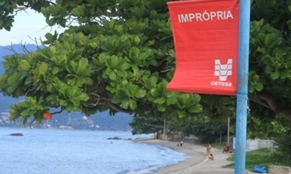 Alerta: litoral de São Paulo tem 14 praias impróprias para banho