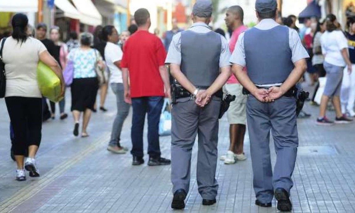 Quase 100 policiais militares vão reforçar a segurança no centro até o dia de Natal