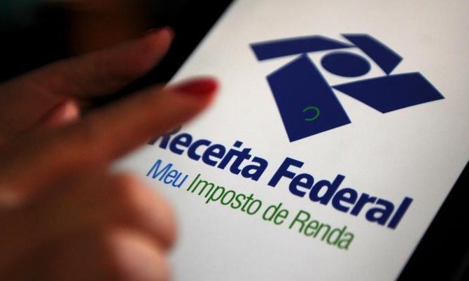 Receita libera na segunda o último lote de restituição do Imposto de Renda