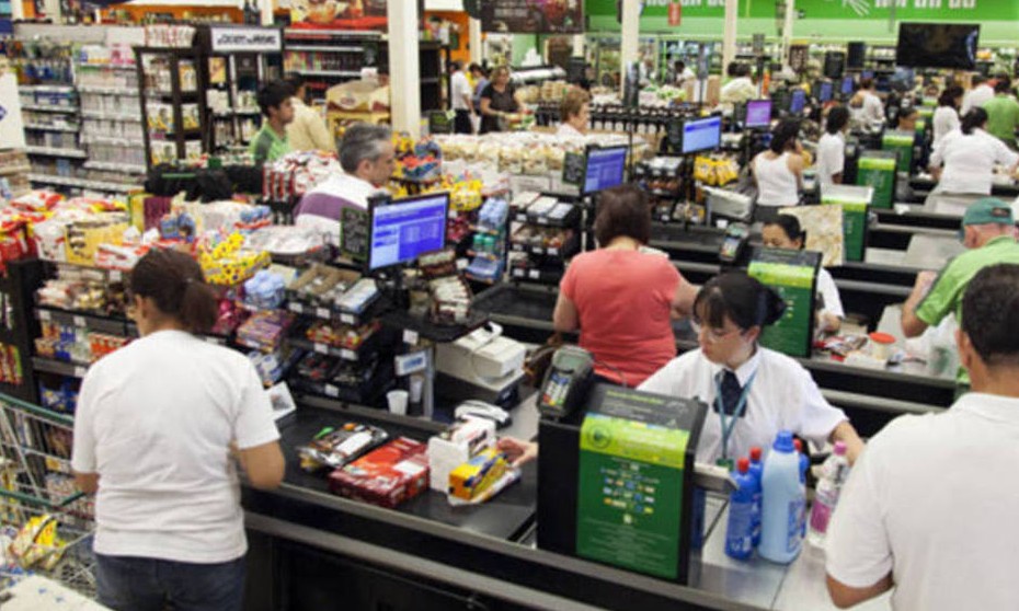 Setor supermercadista tem crescimento e contratação recorde pelo segundo mês