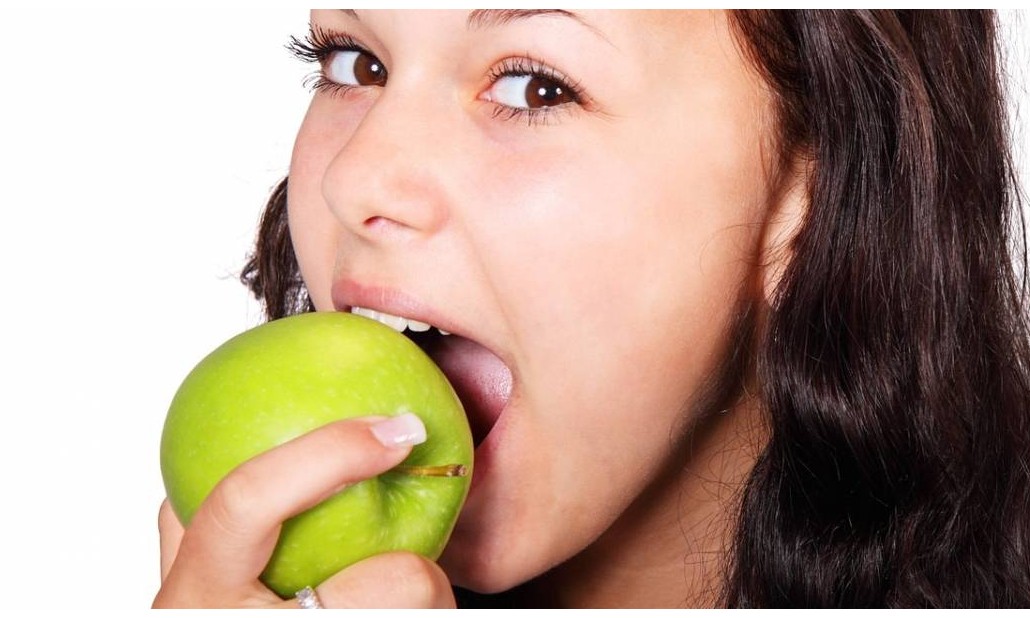 Estes são os 5 alimentos que não podem faltar na dieta de nenhuma mulher