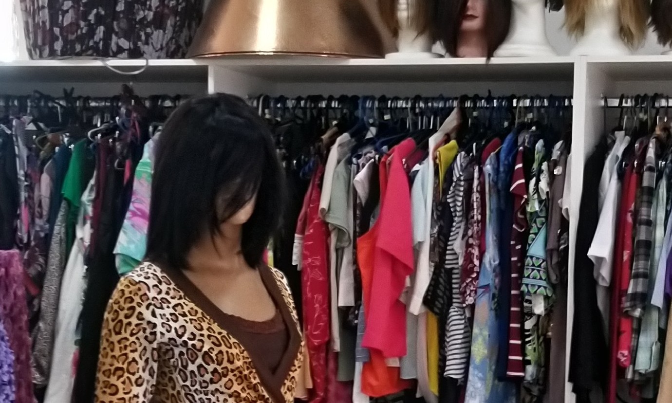 Bazar Permanente do Bem do Centro de Voluntários terá todas as peças a R$ 1