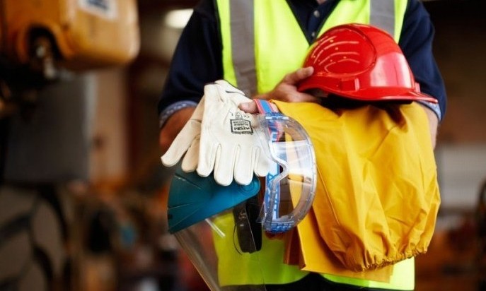Software controla acesso nas empresas e auxilia segurança do trabalho