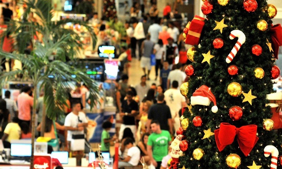 Mais de 13 milhões de pessoas deixam compras de Natal para a véspera
