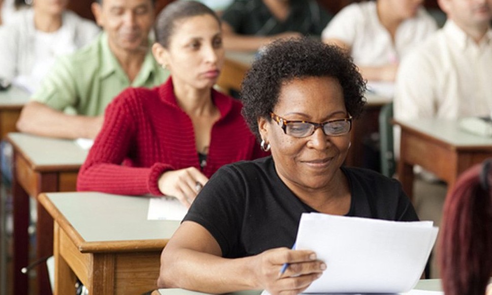 Educação de Jovens e Adultos tem matrículas abertas até janeiro