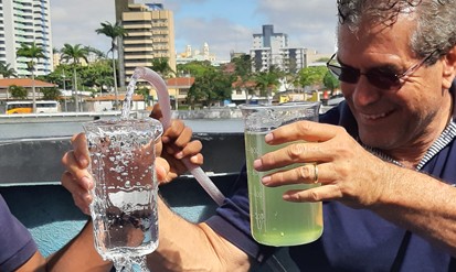 Máquina brasileira trata e purifica até 2.700 litros de água poluída por hora