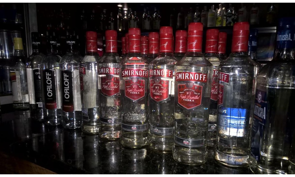 Mercado ilegal de bebidas alcoólicas tira R$ 10 bilhões dos cofres públicos